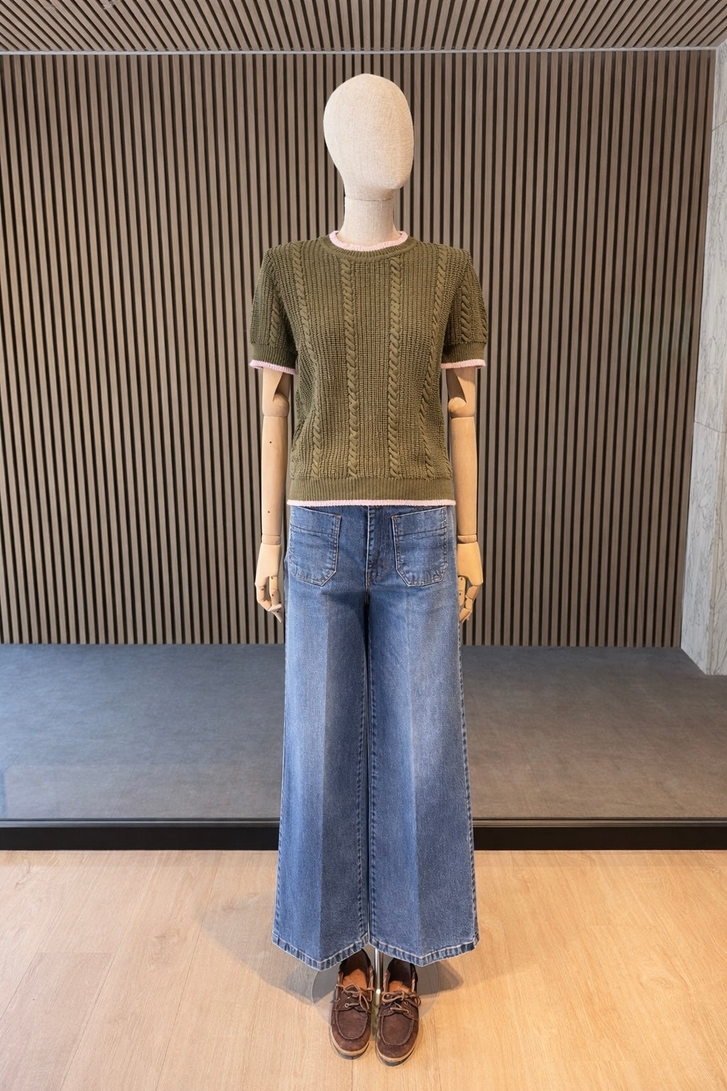 Olive Cable Knit Short Sleeve Sweater With Pink Trim