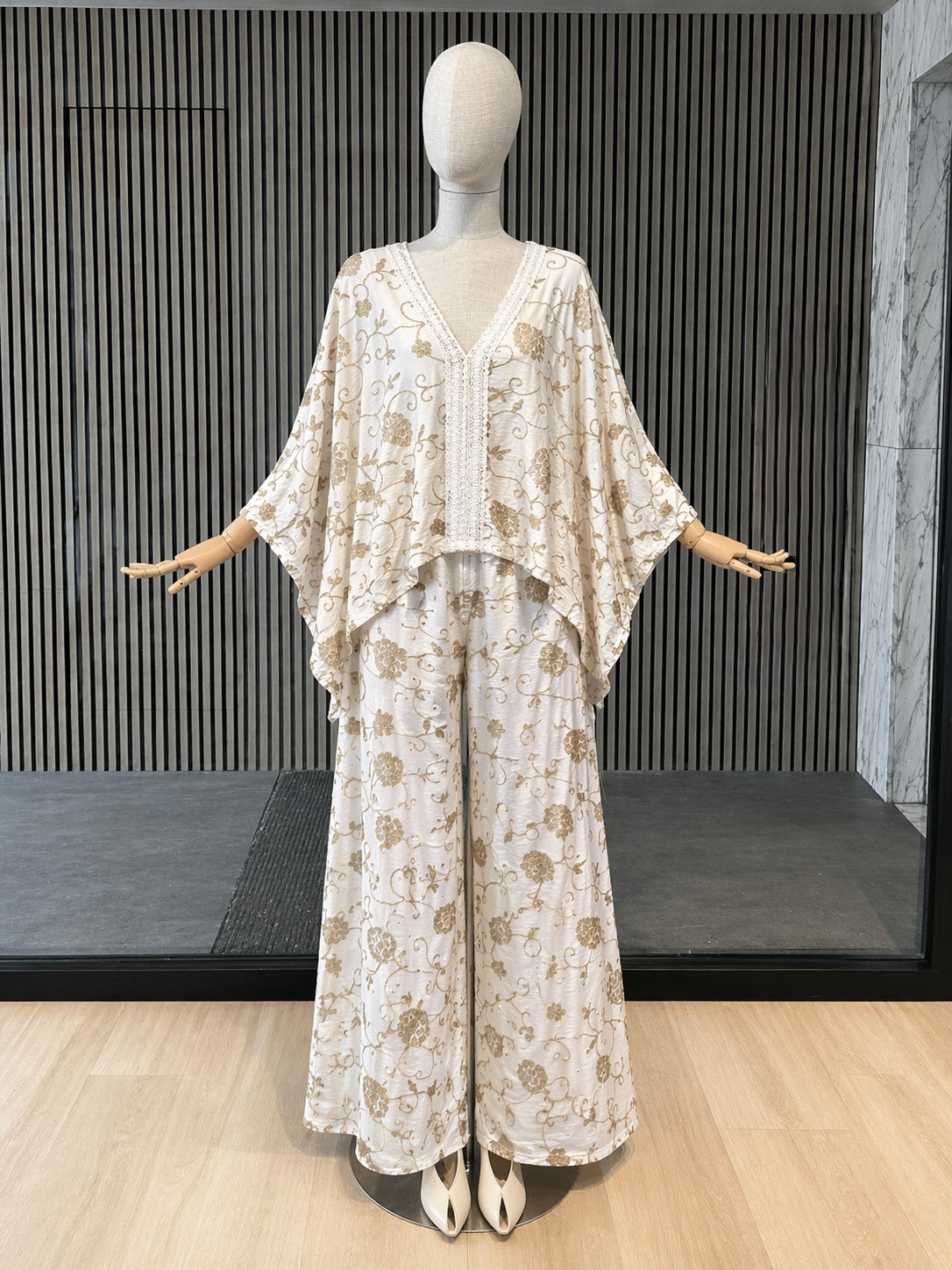 Cream With Gold Embroidered Relaxed Fit Trousers - Elegant Wide Leg Trousers