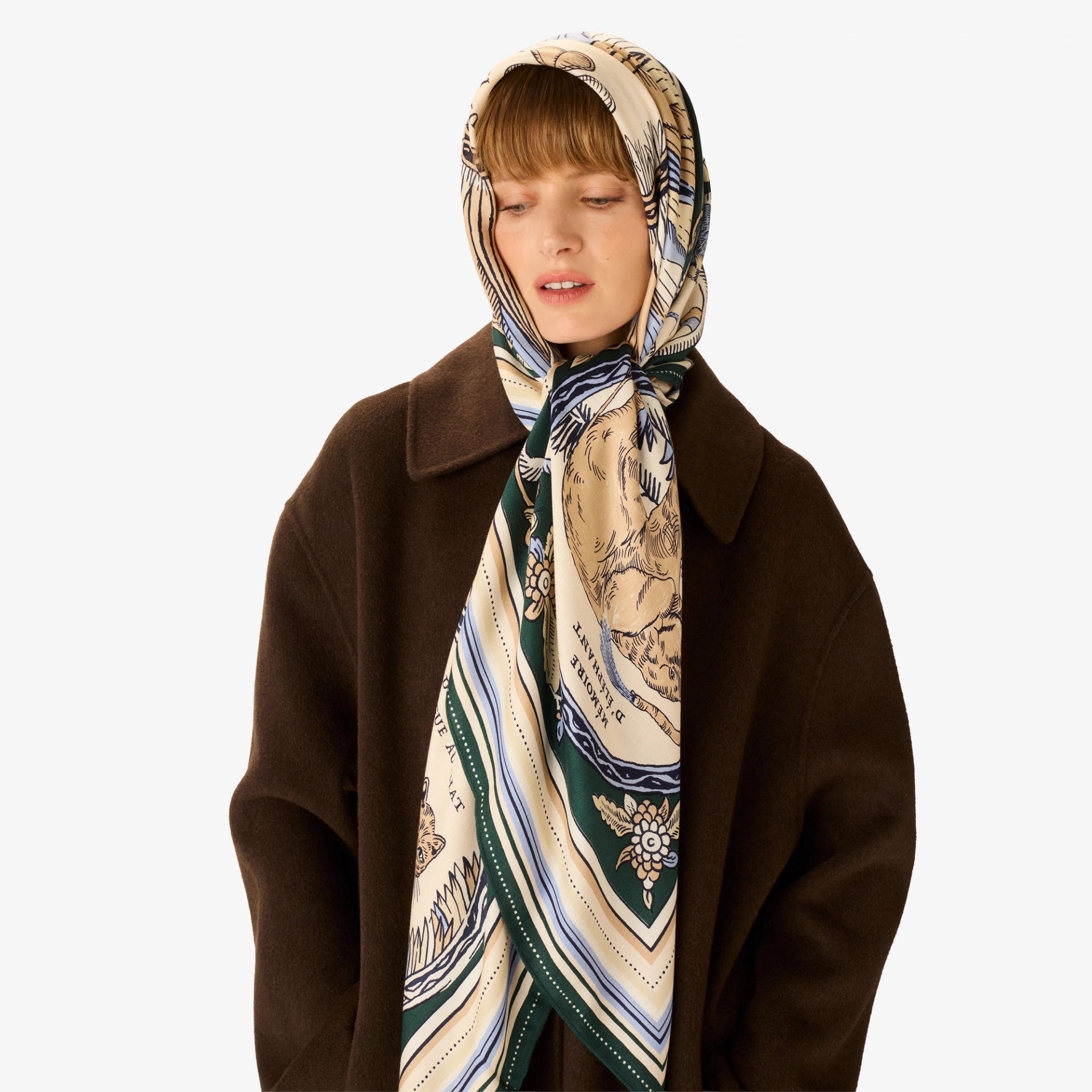 Square 130 Chance Inoui green scarf