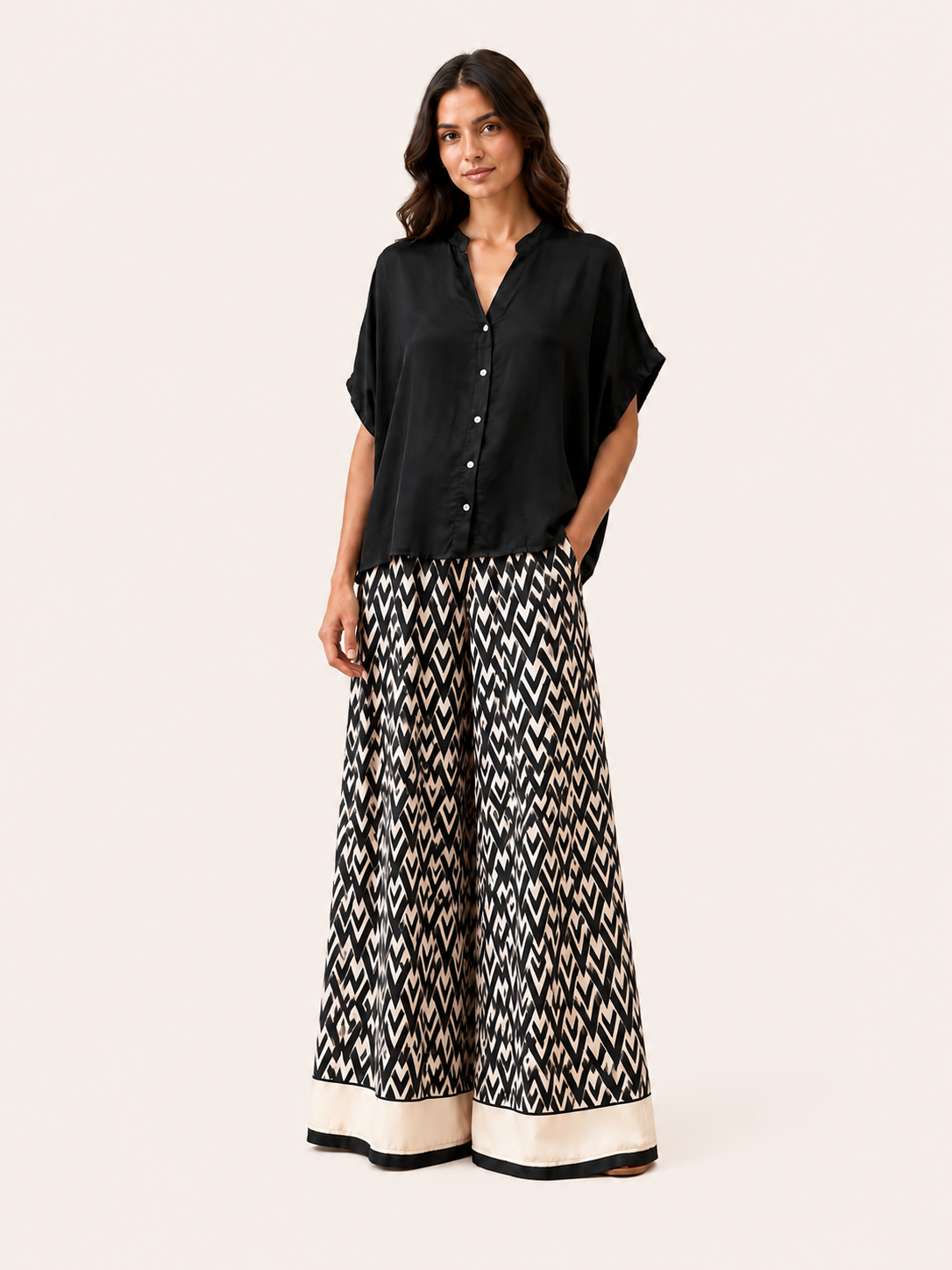 Black & Ivory Geometric Print Wide-Leg Trousers With Tie Waist