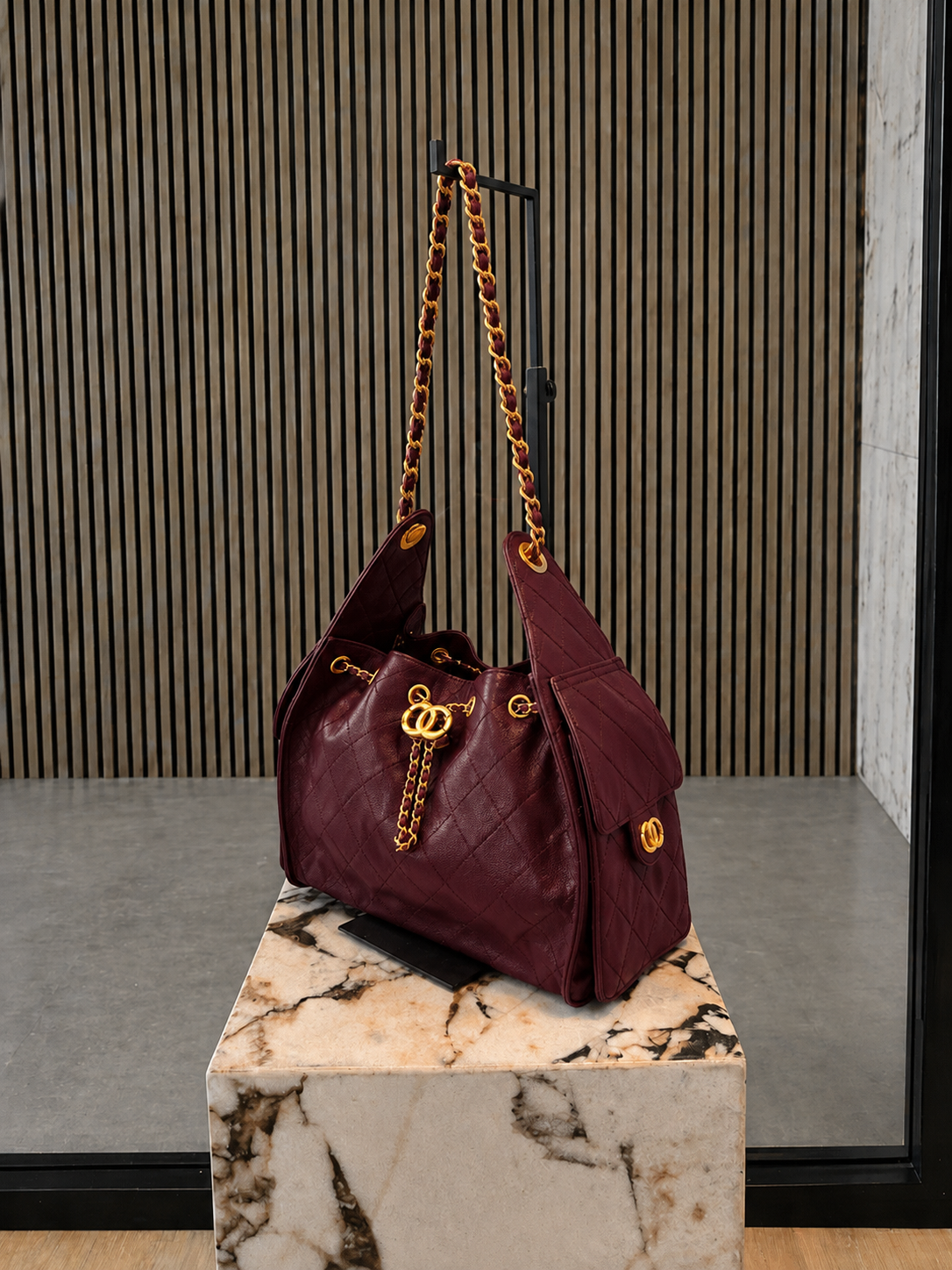 Luxury Quilted Dark Burgundy Caviar Leather Shoulder Bag With Gold Chain Strap