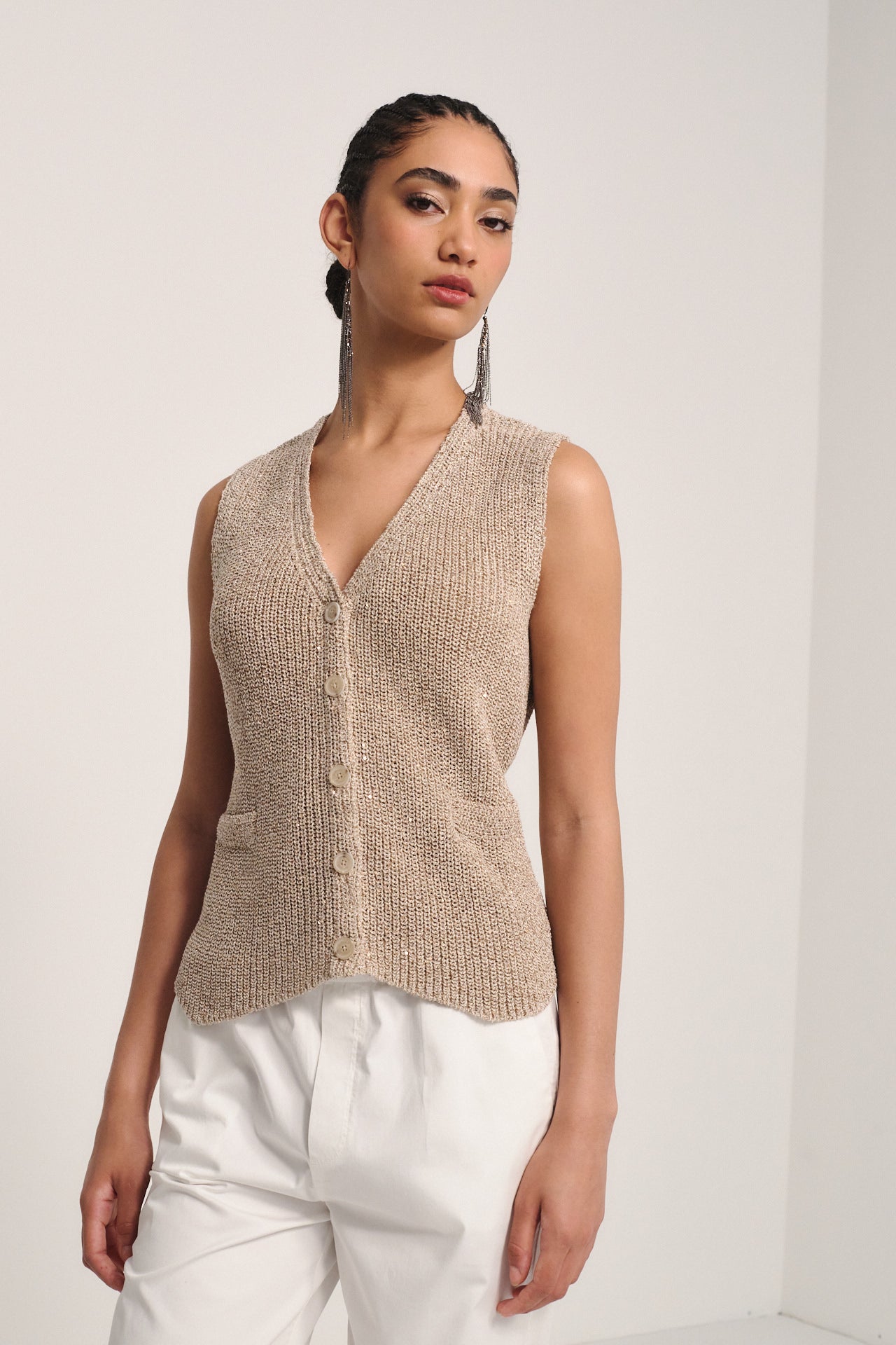 Beige Sequin Knit Vest – Lightweight Shimmer Crochet Waistcoat