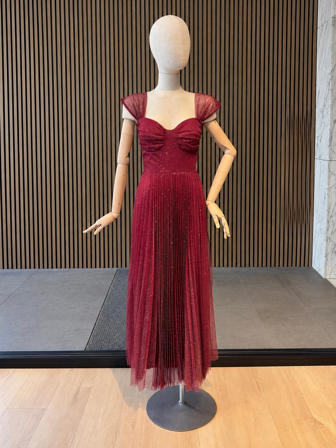 Burgundy Glitter Tulle Maxi Evening Dress With Pleated Skirt And Sheer Cap Sleeves - Party Dress
