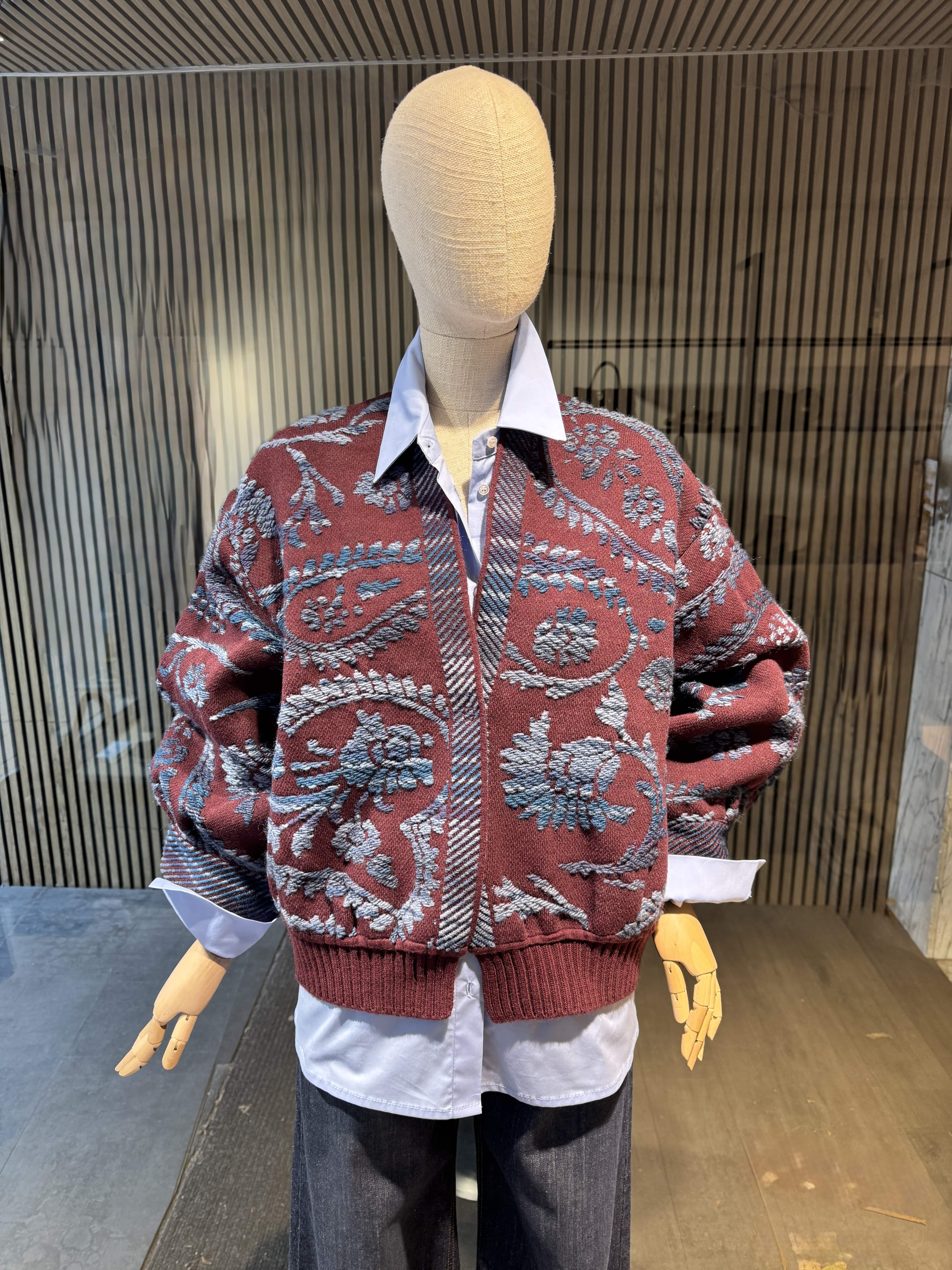 Relaxed fit burgundy printed cardigan