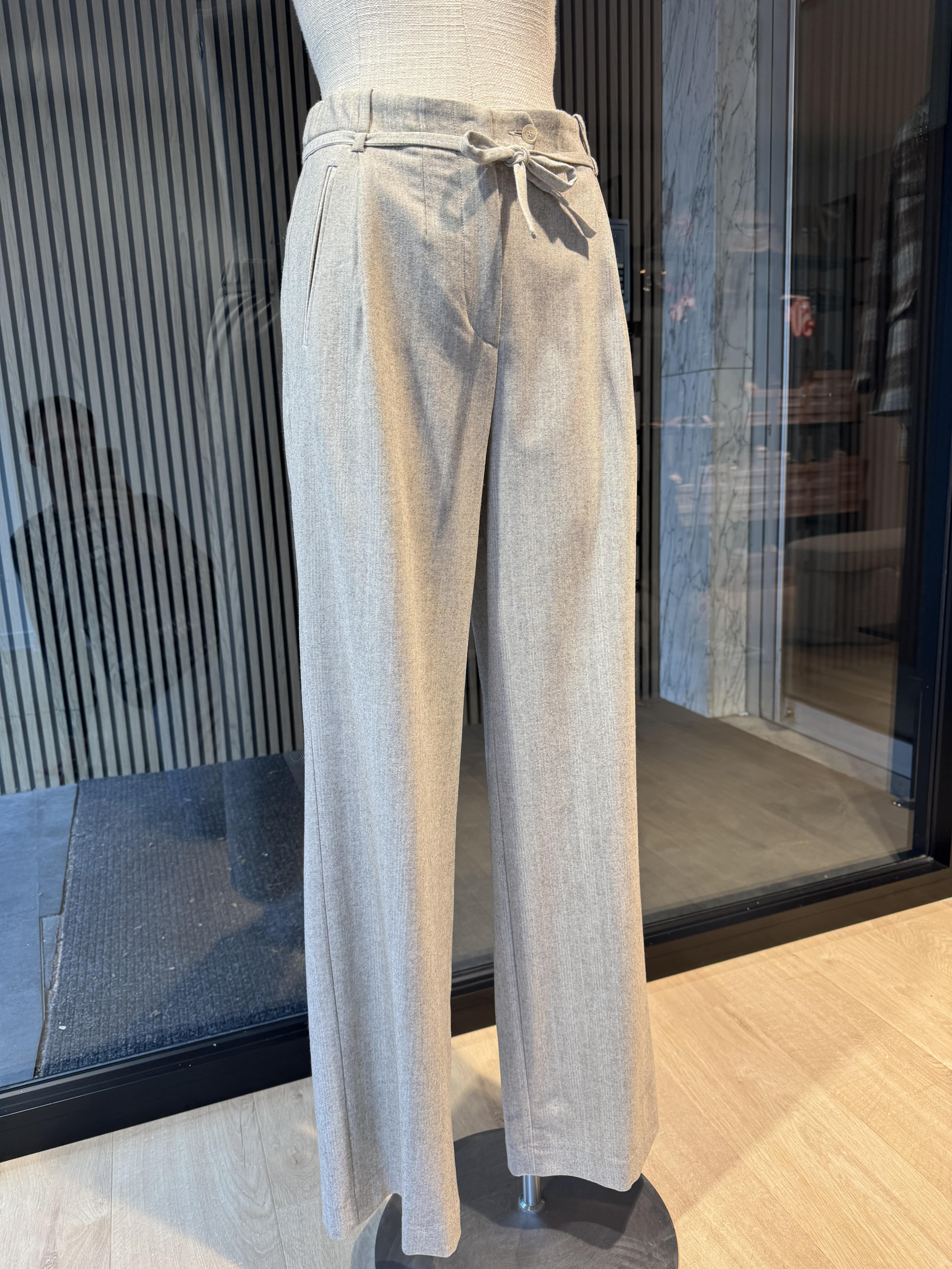 Relaxed fit trousers