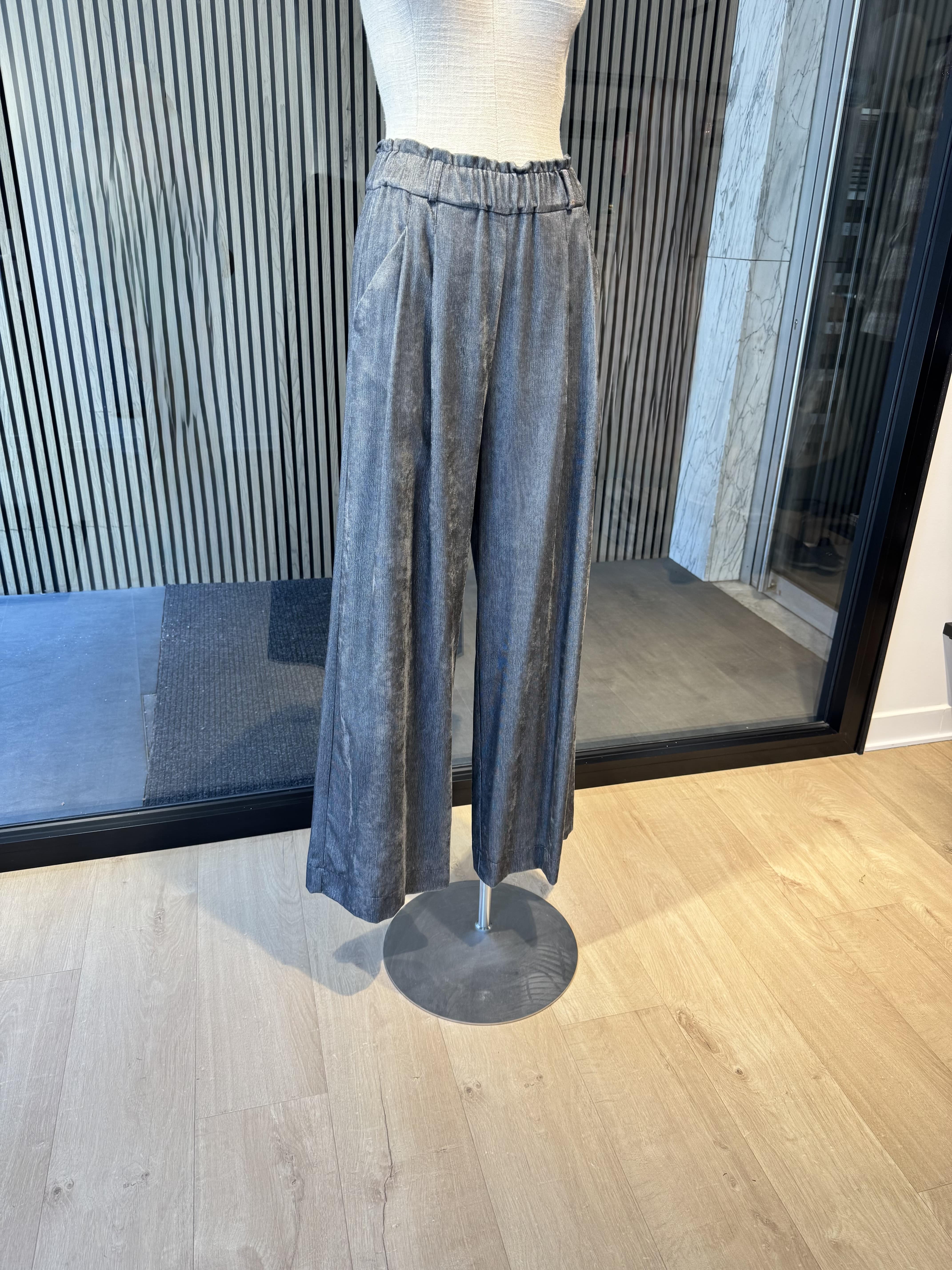 Relaxed fit corduroy trousers with silver lines