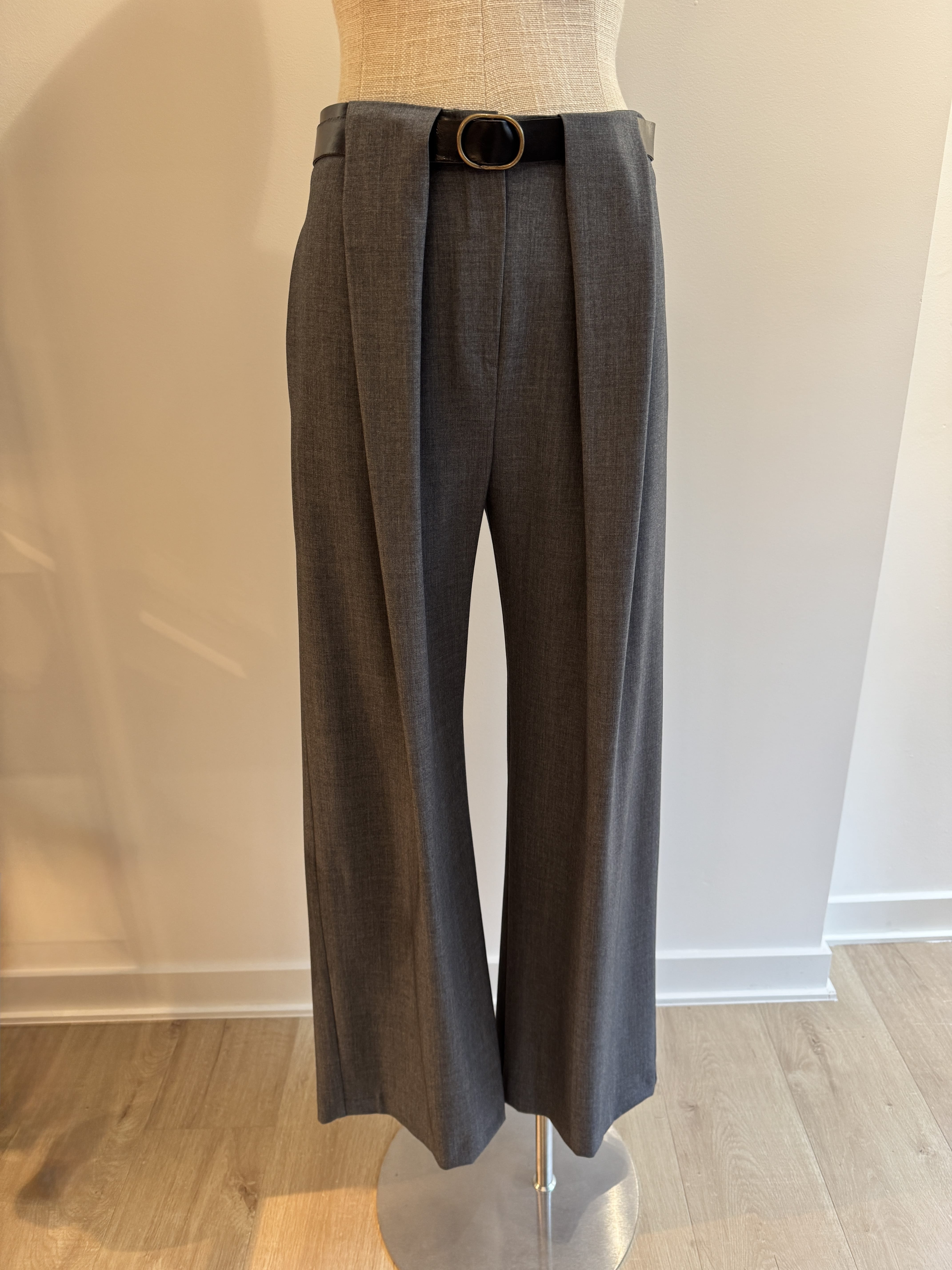 Relaxed fit grey trousers