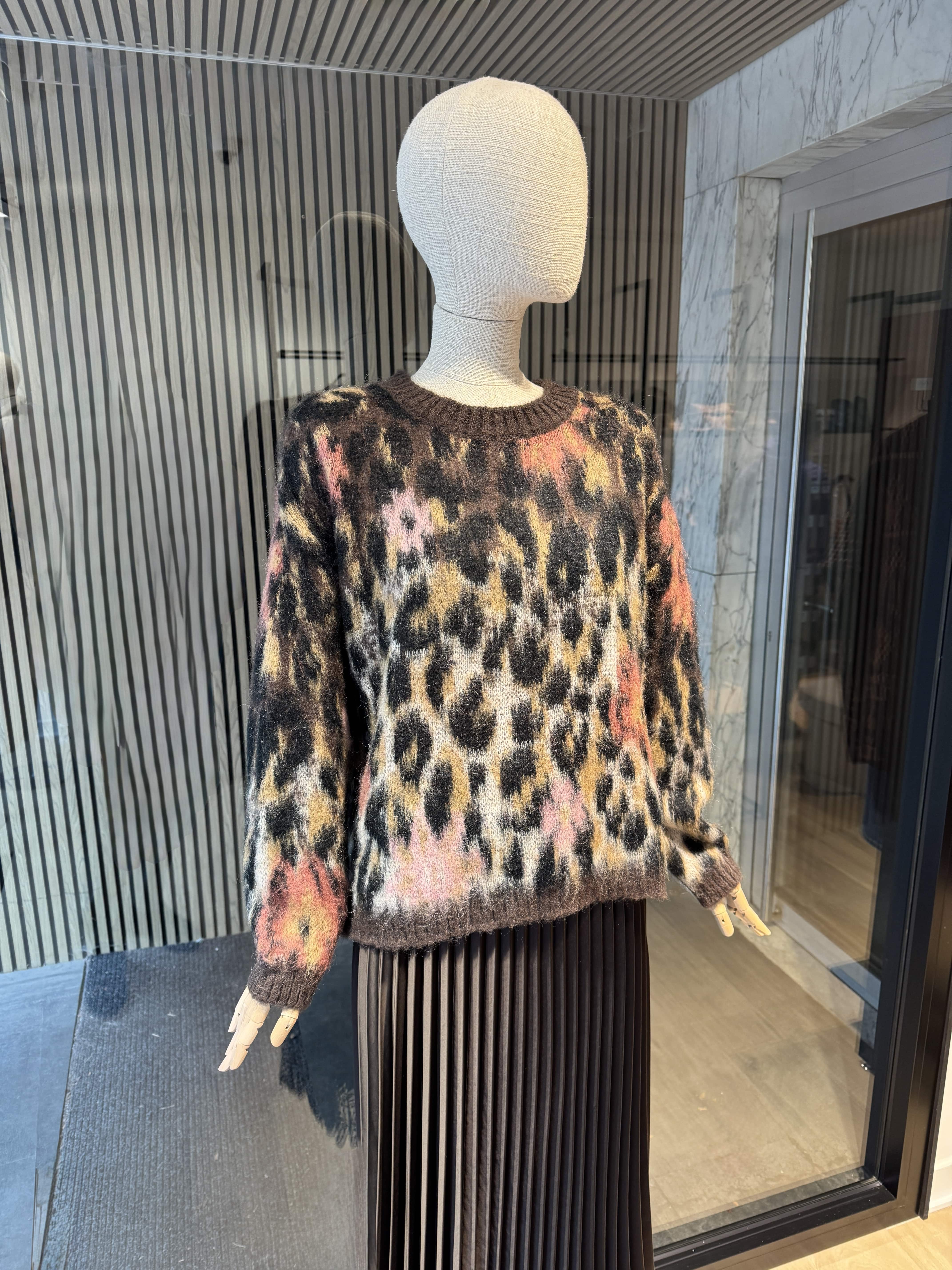 Relaxed fit brown printed sweater