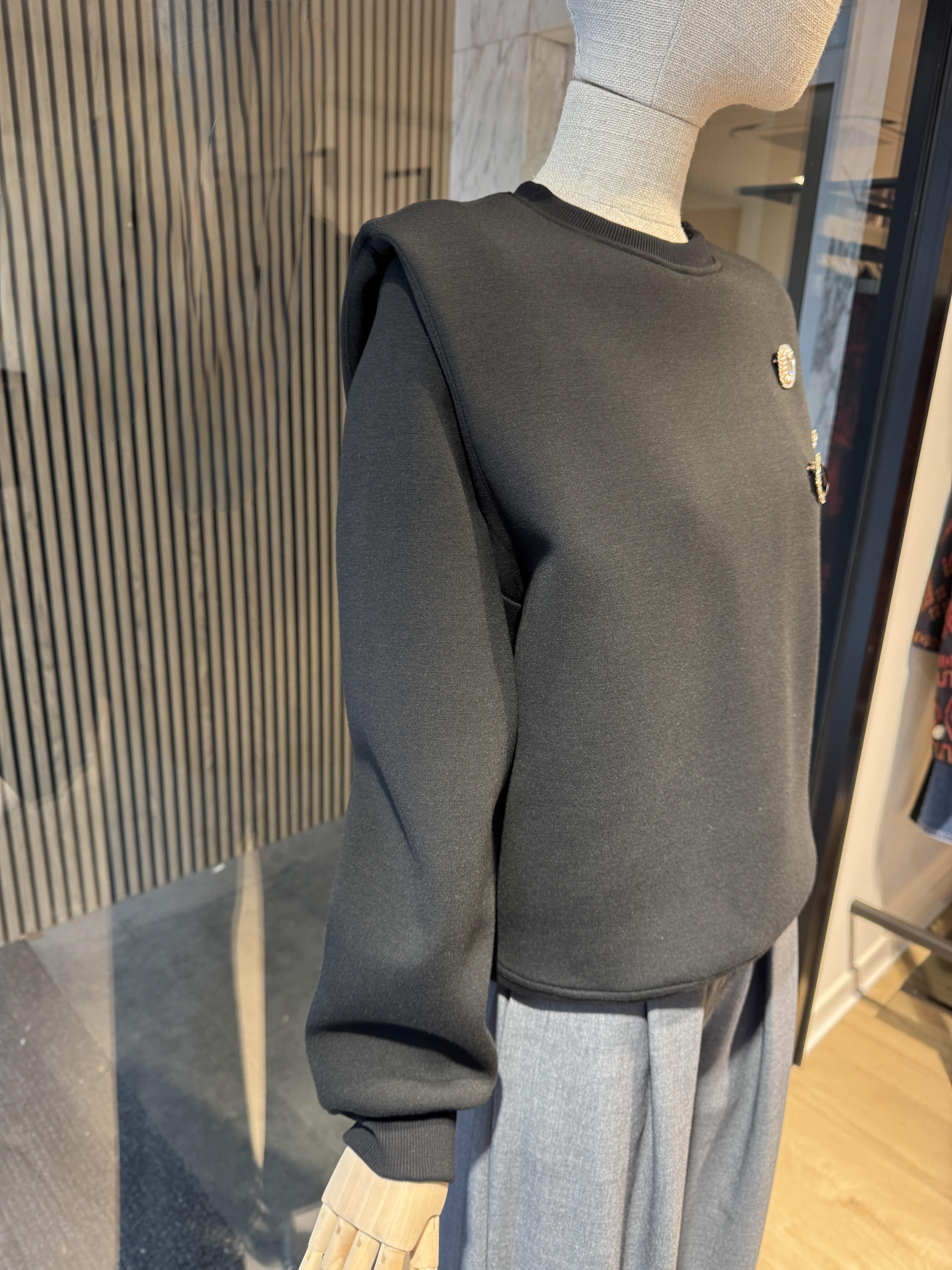 Relaxed fit black sweatshirt with crystal accessories