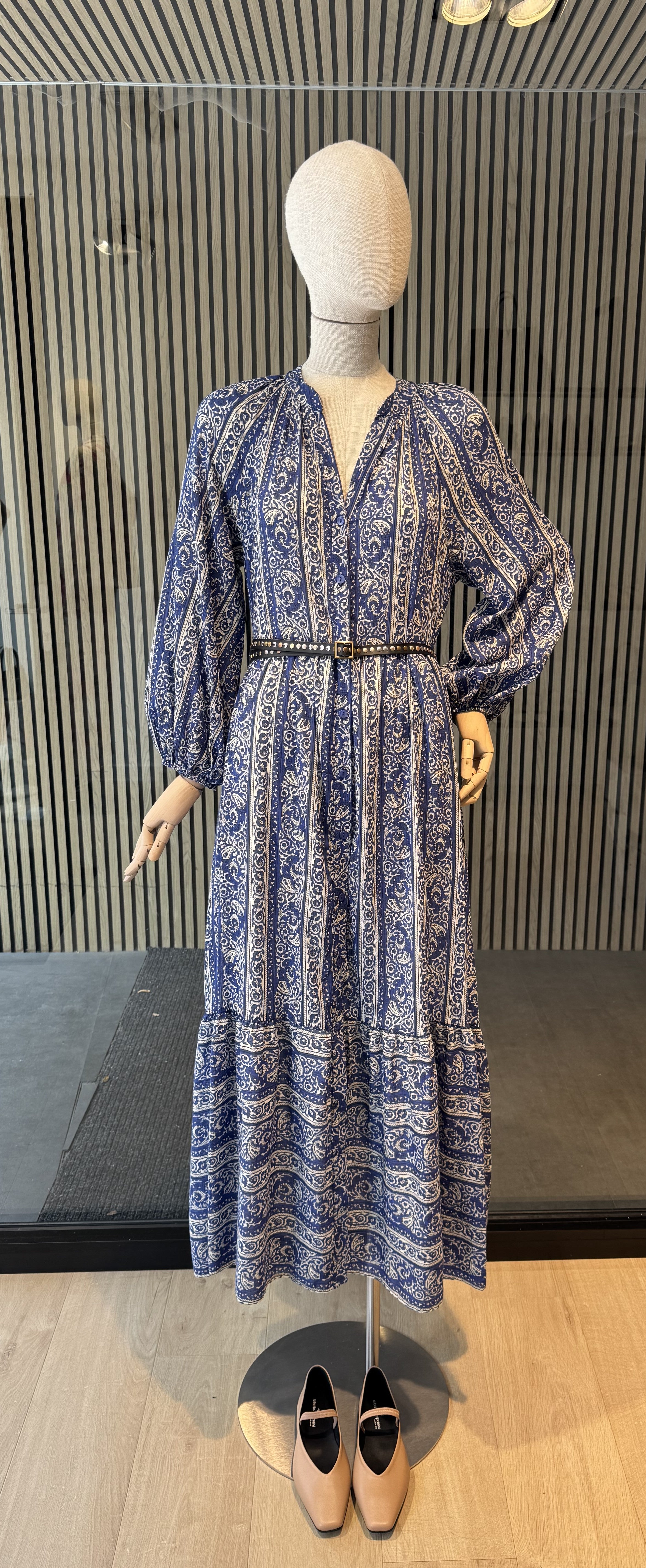 Navy white paisley print dress