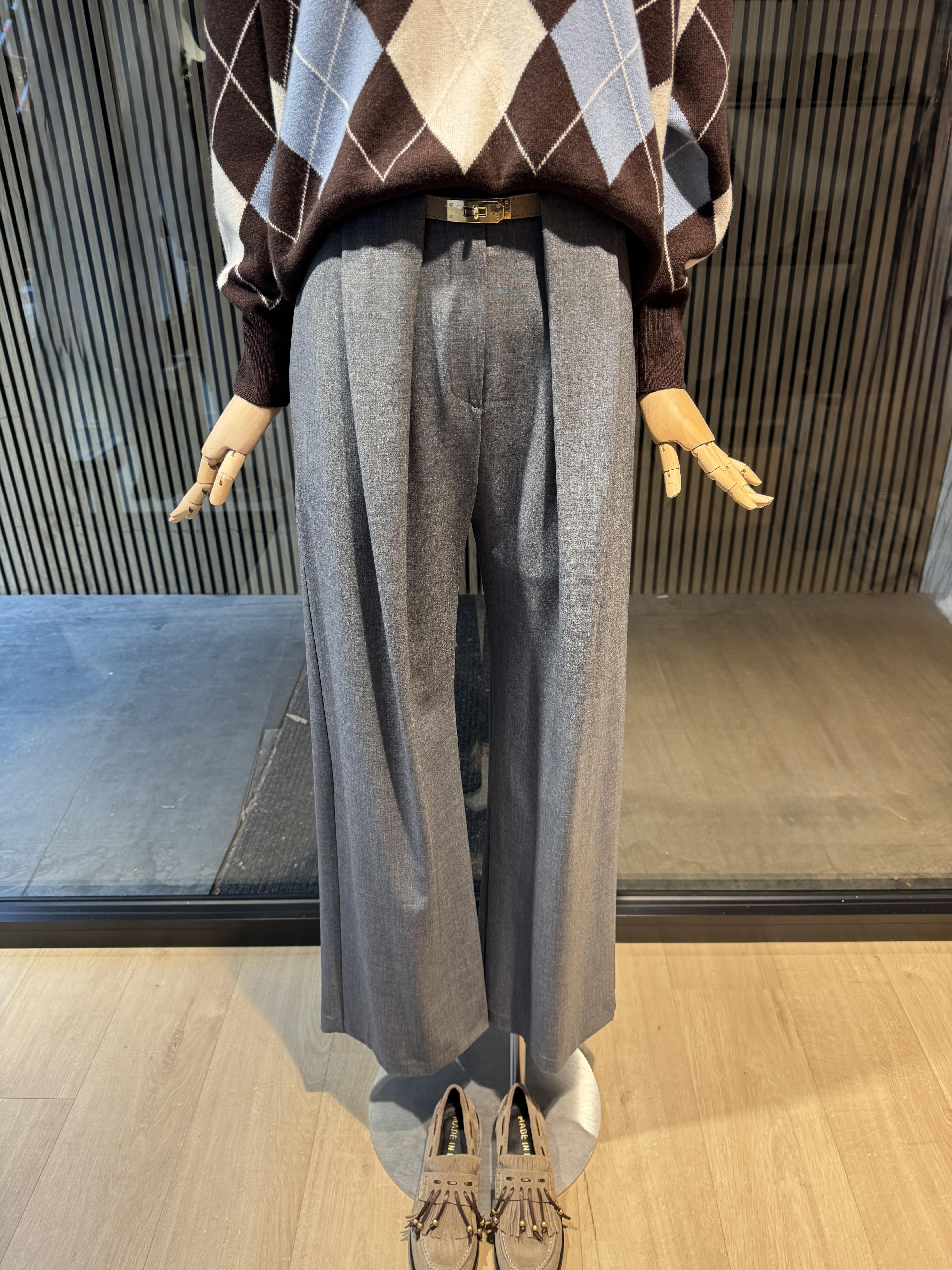 Relaxed fit grey trousers