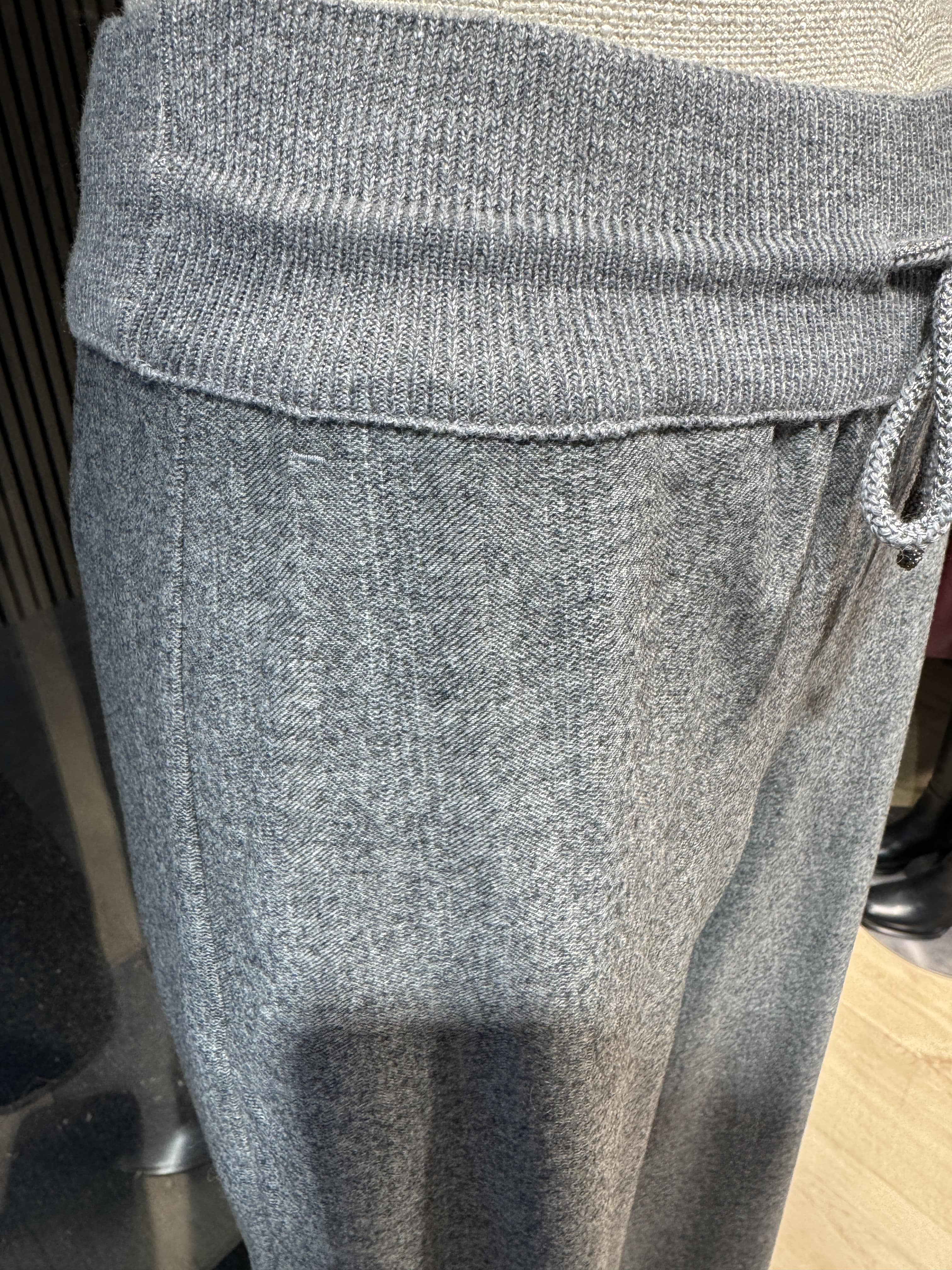 Relaxed fit grey trousers