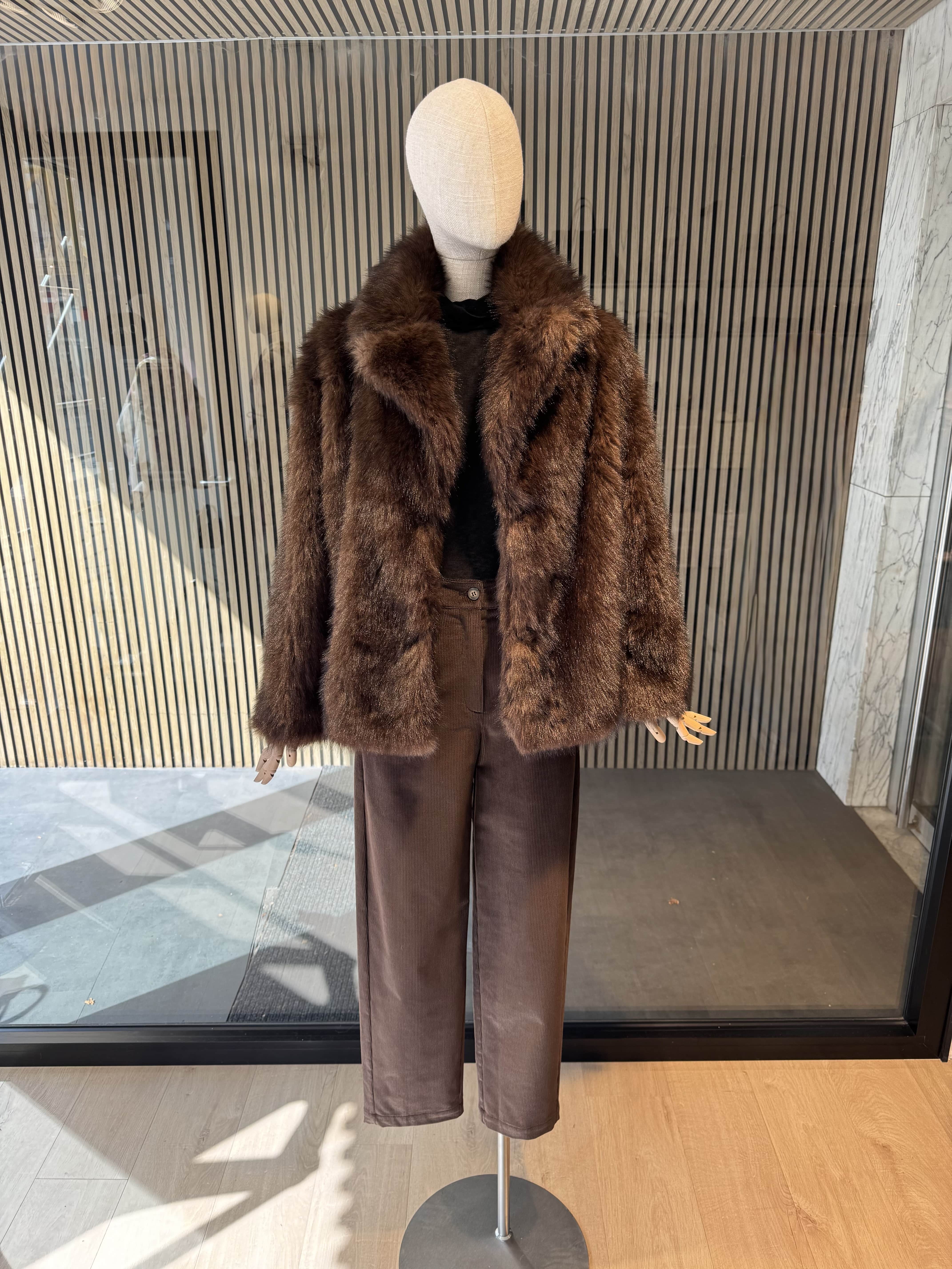 Relaxed fit brown faux fur