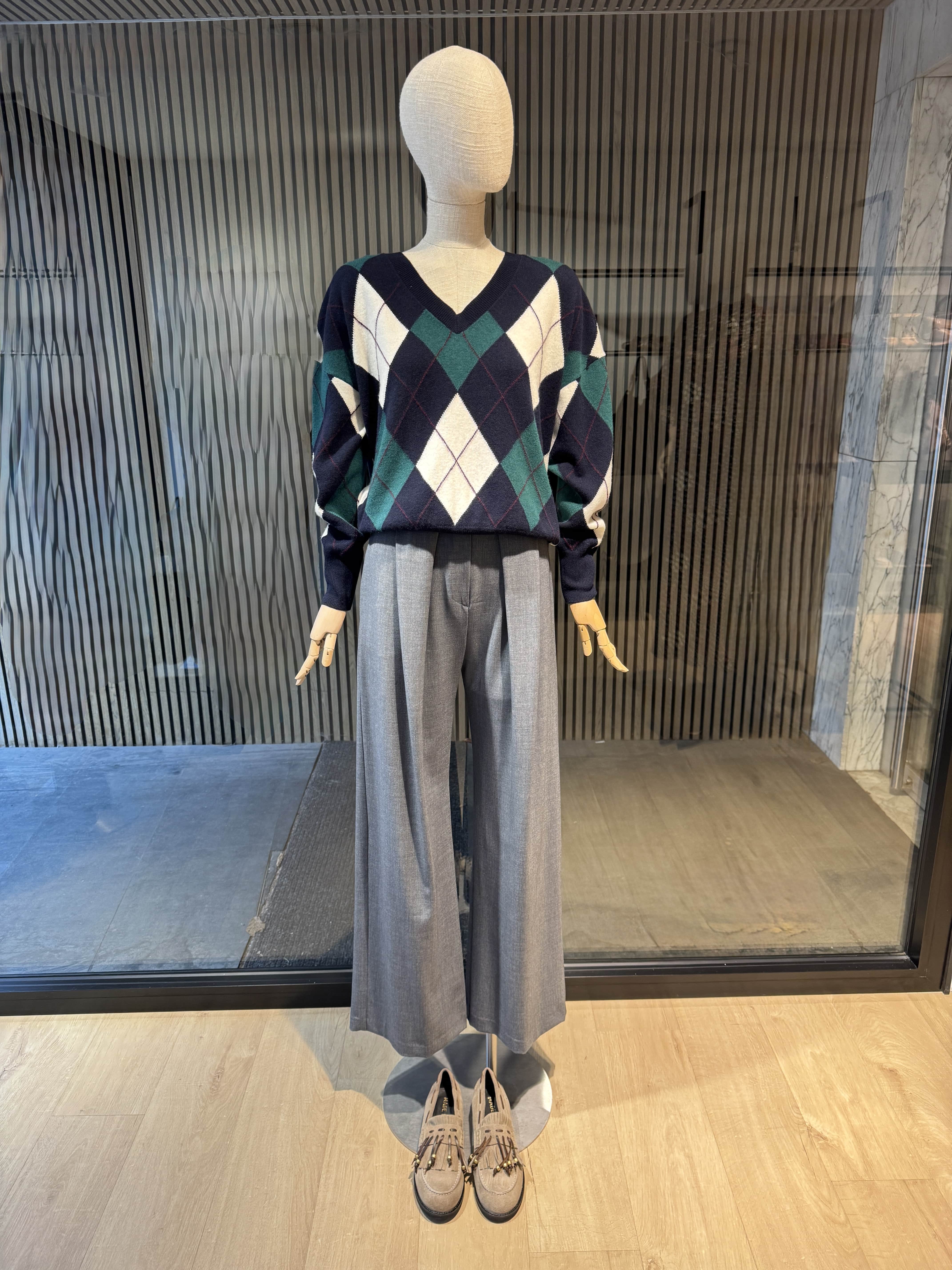 Relaxed fit wool navy/green/white v-neck sweater