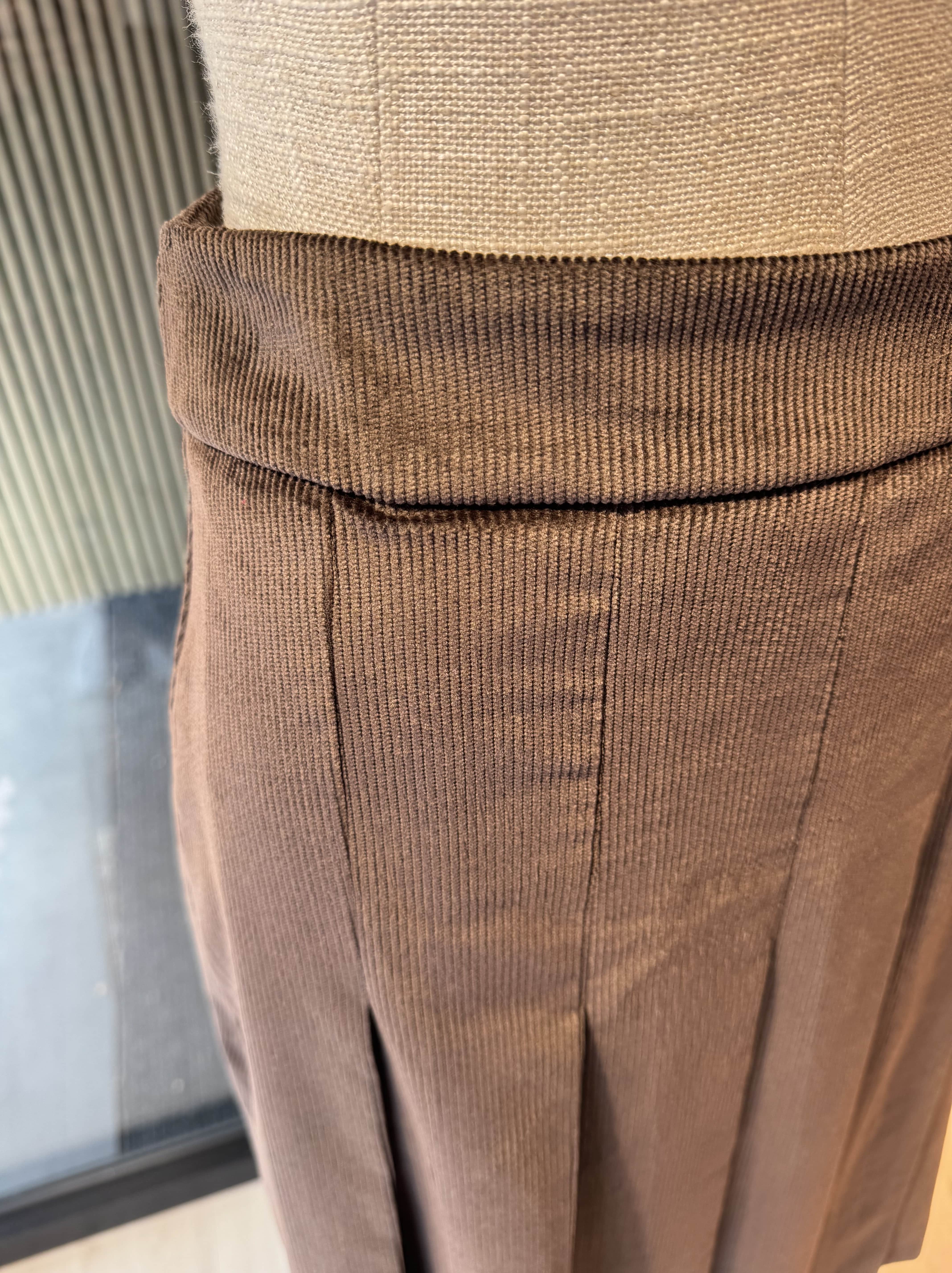 Corduroy skirt