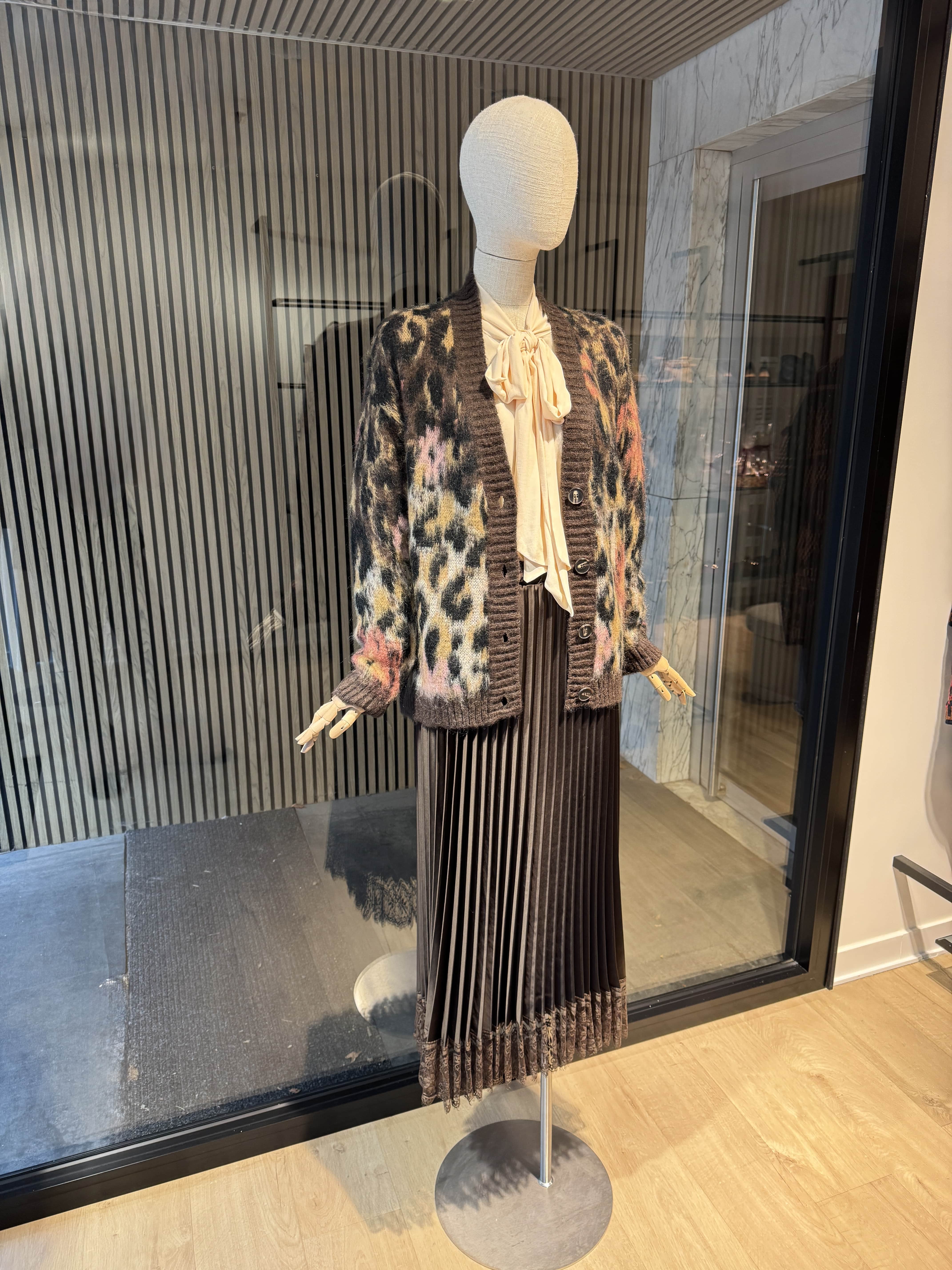 Relaxed fit brown printed cardigan