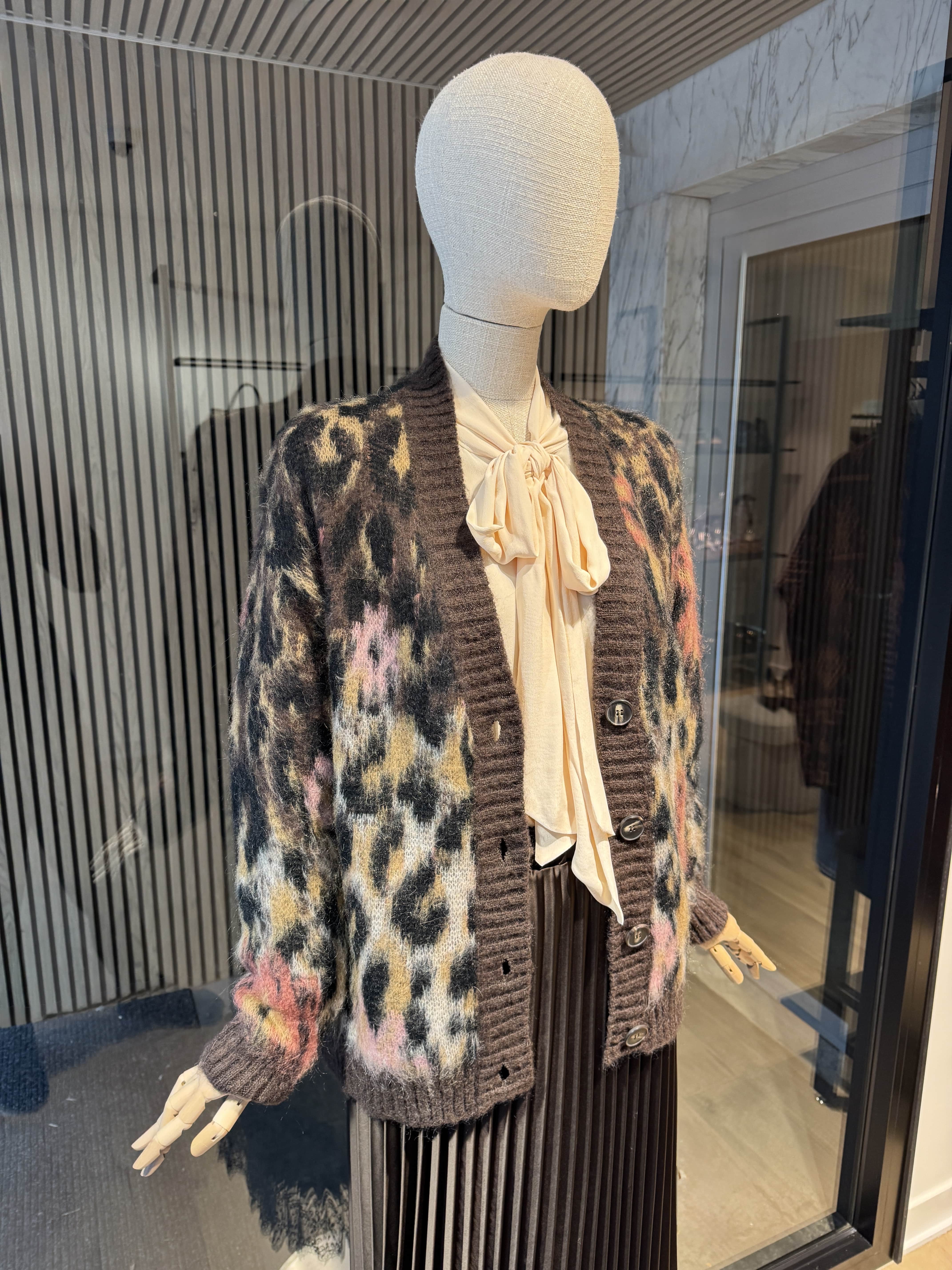 Relaxed fit brown printed cardigan