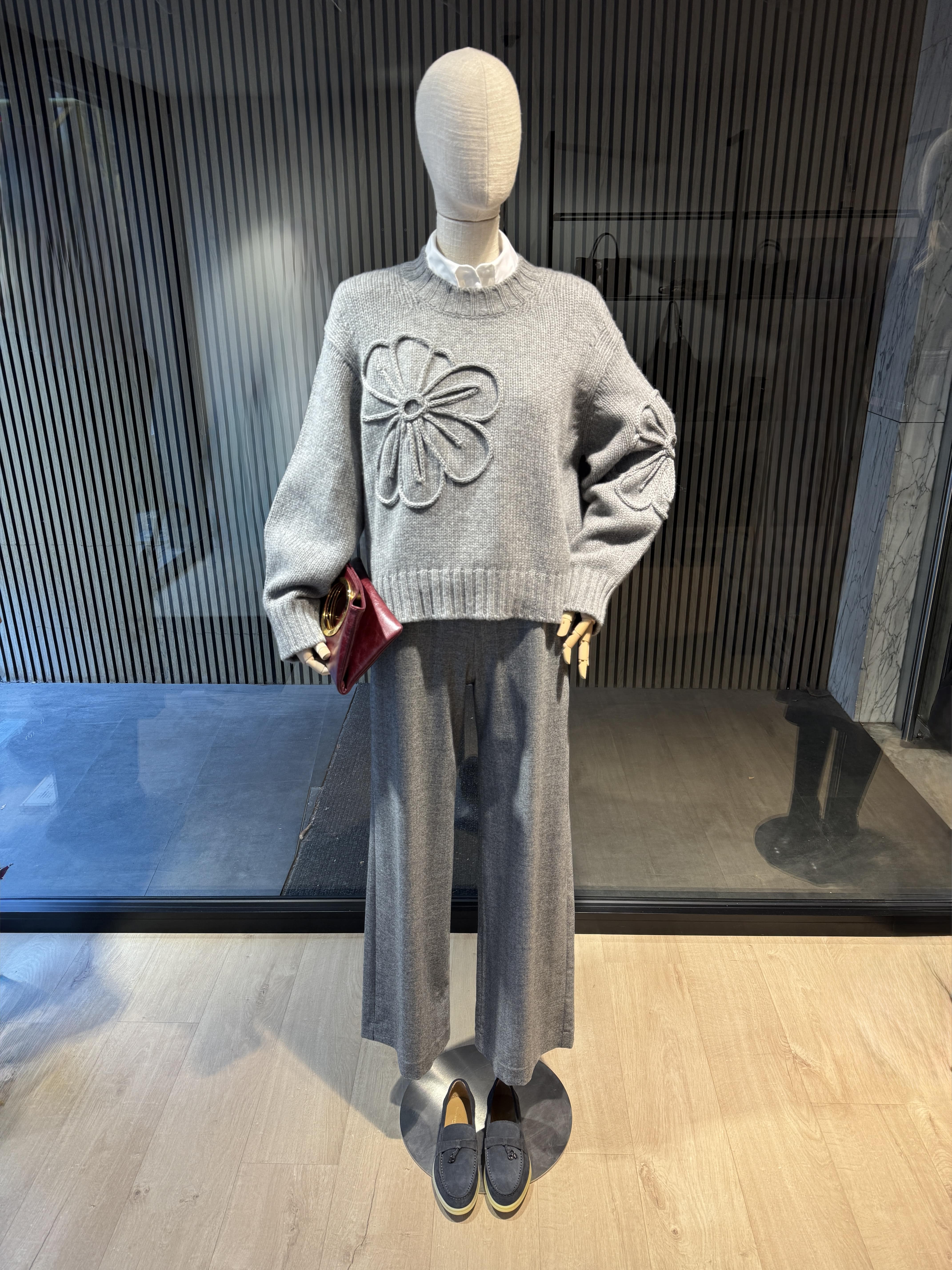 Relaxed fit grey trousers