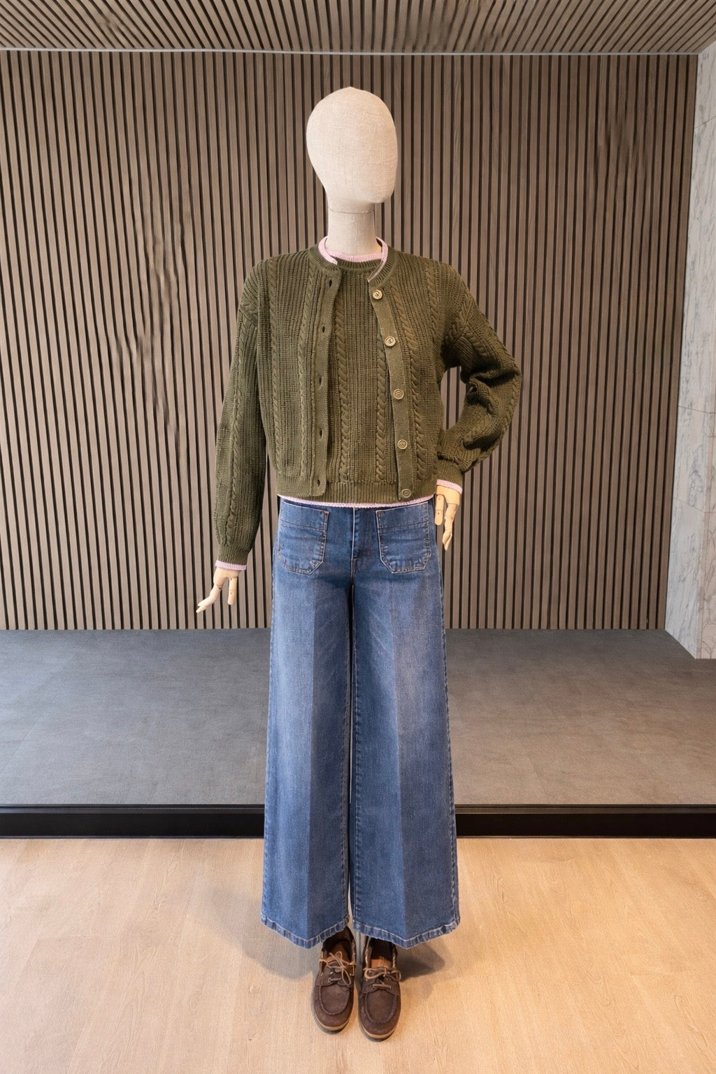 Olive Cable Knit Short Sleeve Sweater With Pink Trim