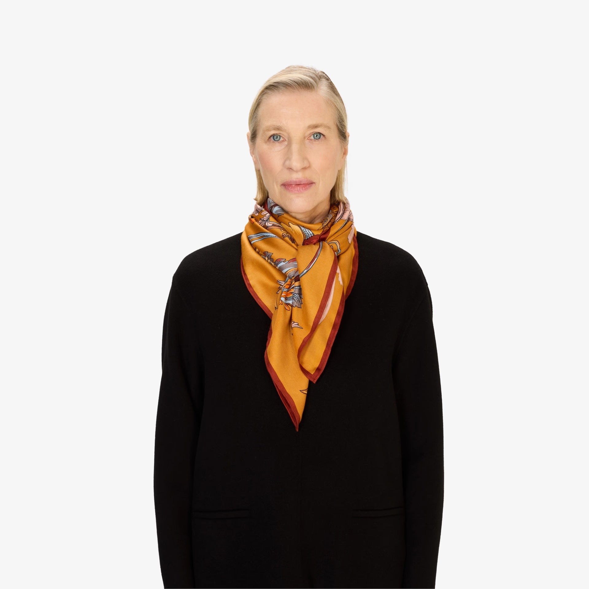 Square 100 Rococo golden brown scarf