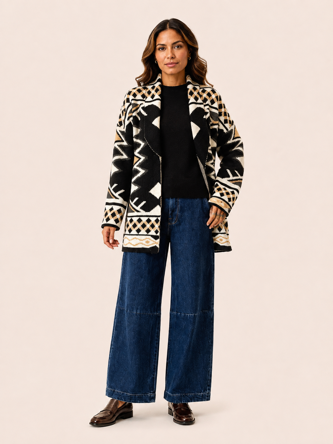 Women's Black & Cream Geometric Knit Cardigan With Belt
