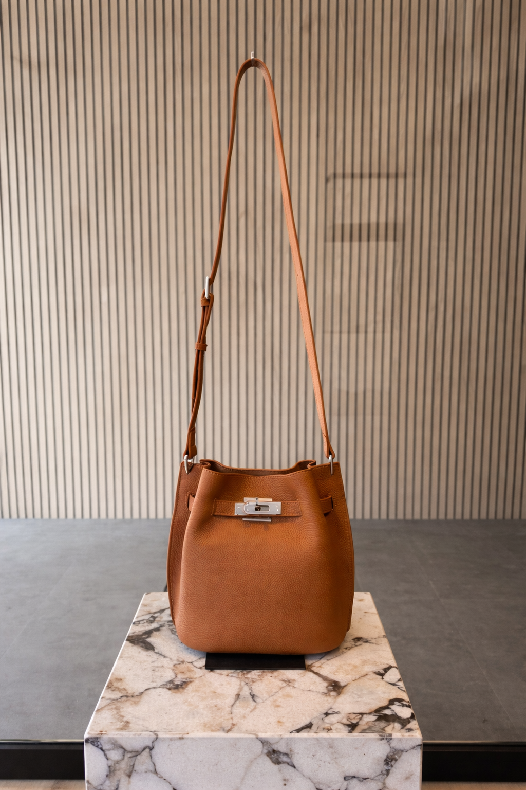 Luxury Cognac Pebbled Leather Bag - Elegant Crossbody Shoulder Bag