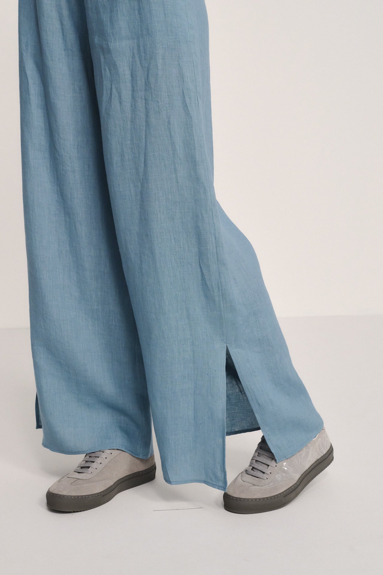 Light Blue Linen Wide-Leg Trousers - Relaxed Fit Summer Pants