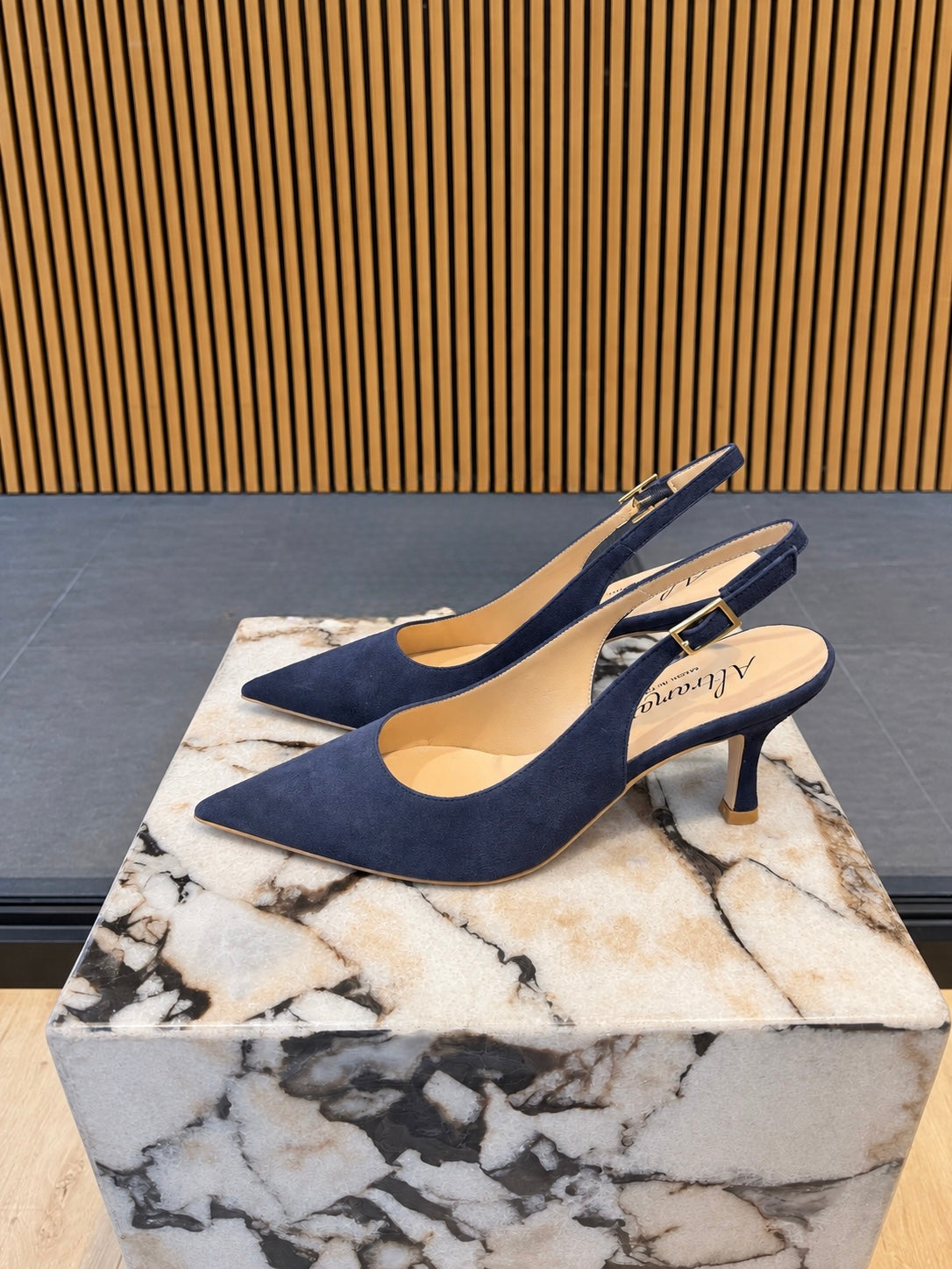 Women's Navy Suede Pointed-Toe Slingback Pumps