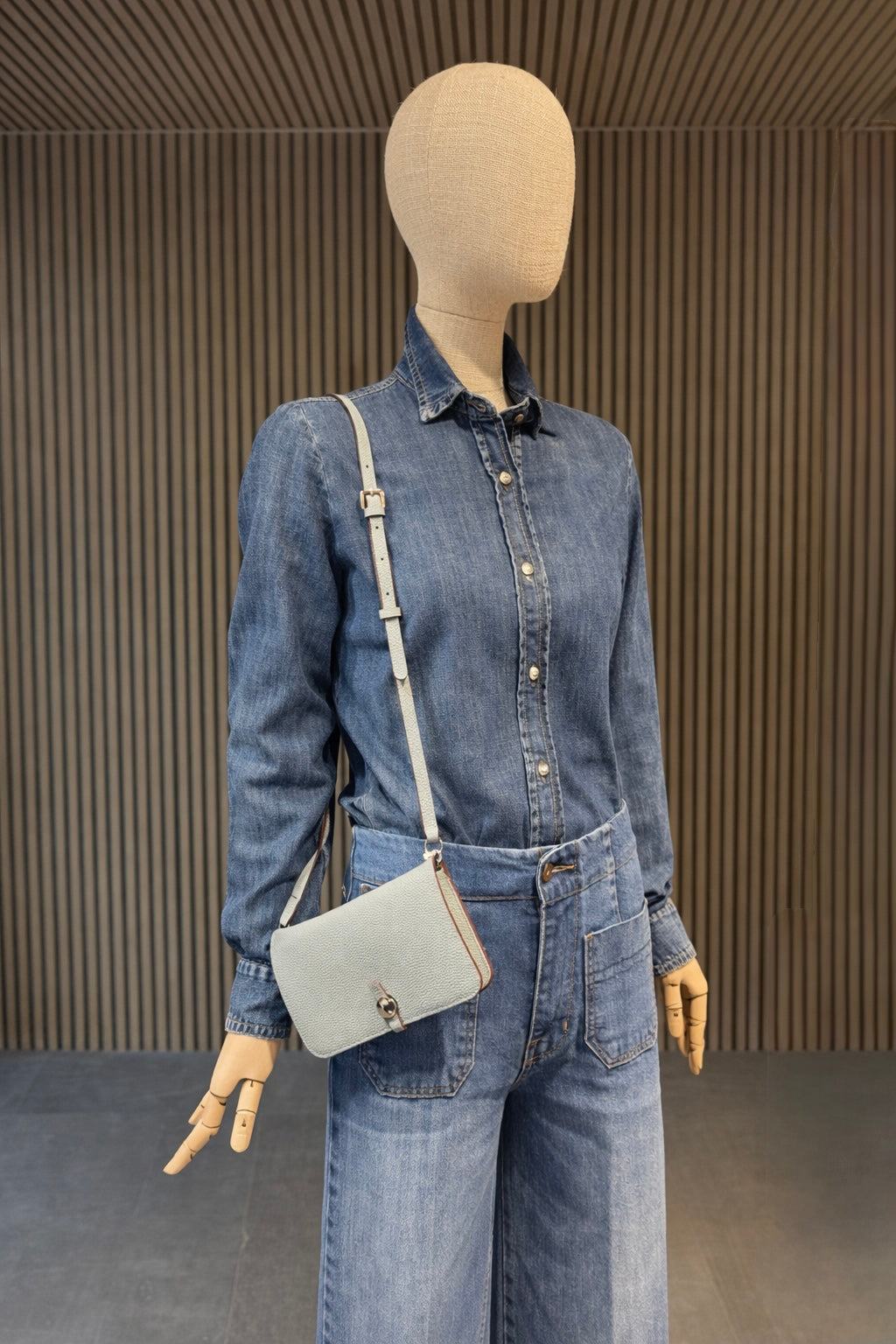 Luxe Light Blue Leather Modular Crossbody Bag - Detachable Wallet & Adjustable Strap