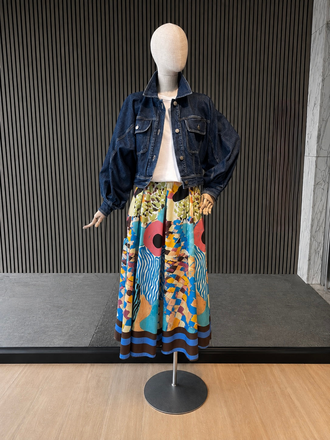 Italian Abstract Blue Print Pleated Maxi Skirt