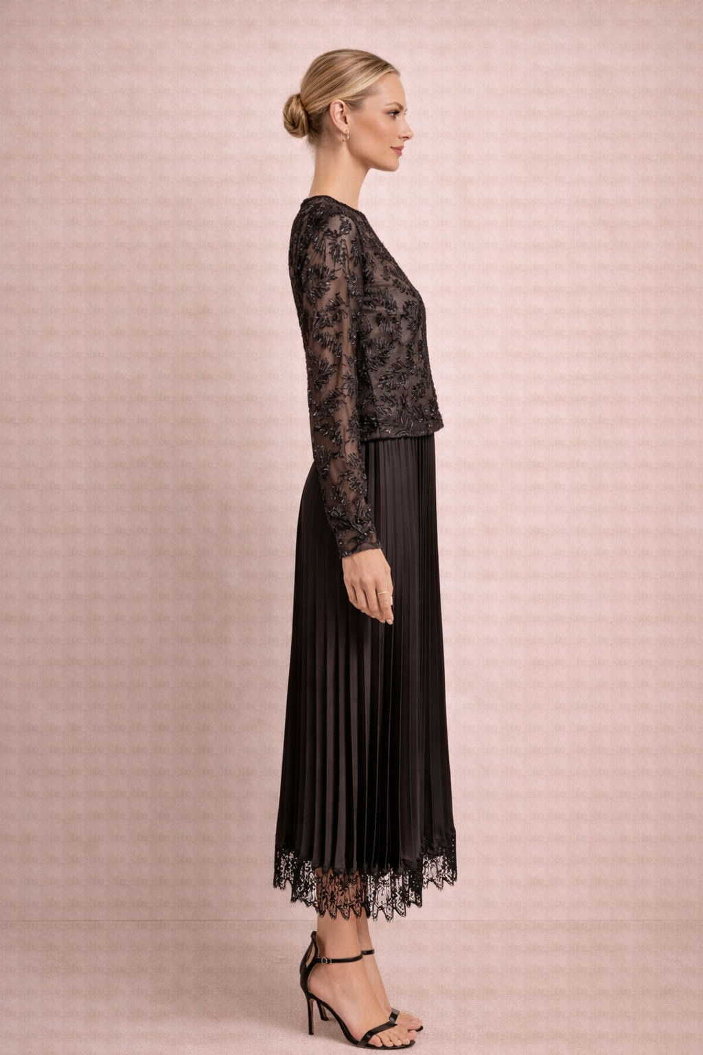 Black sequins embroidery blouse
