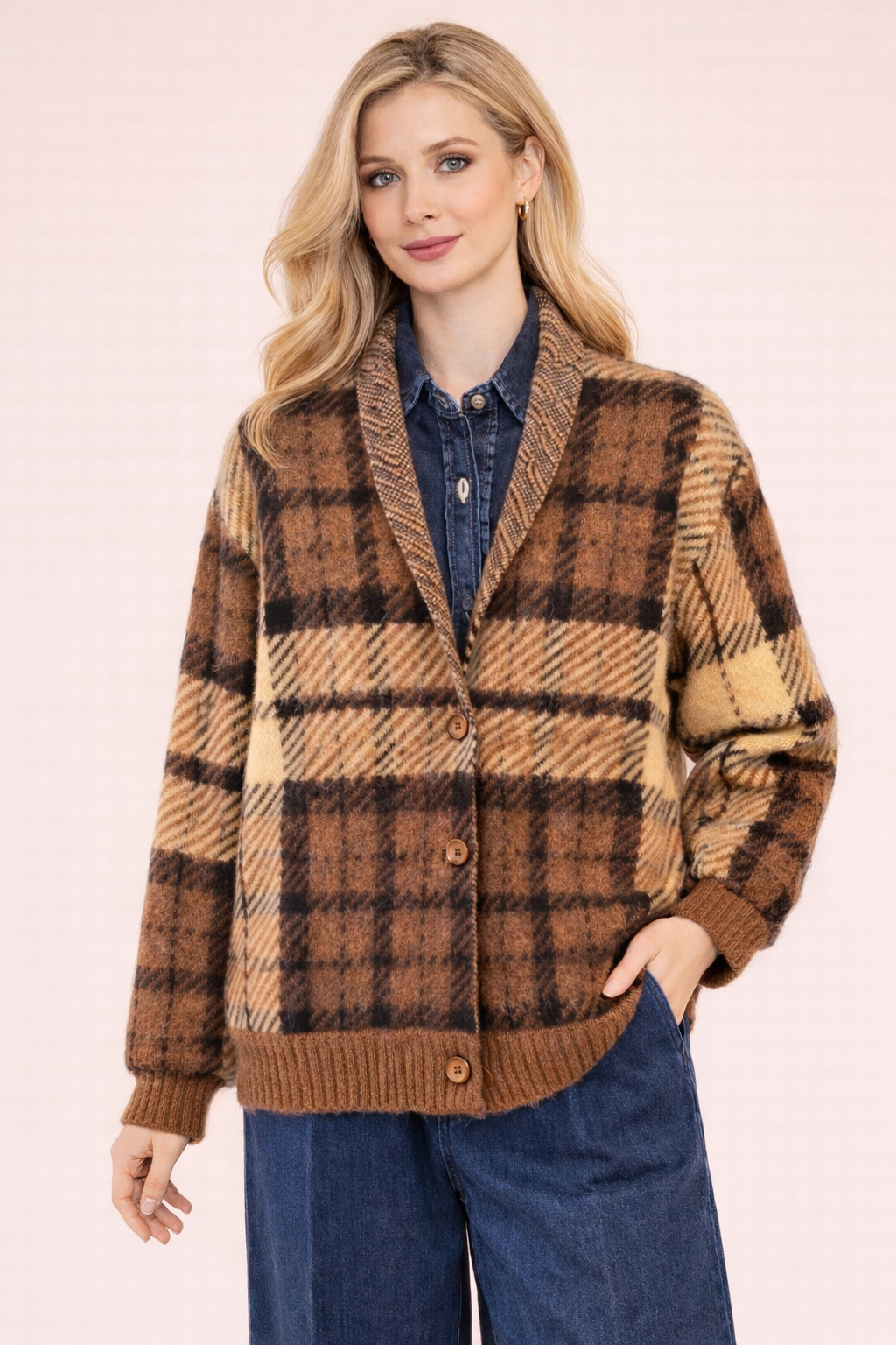 Relaxed check cardigan with buttons