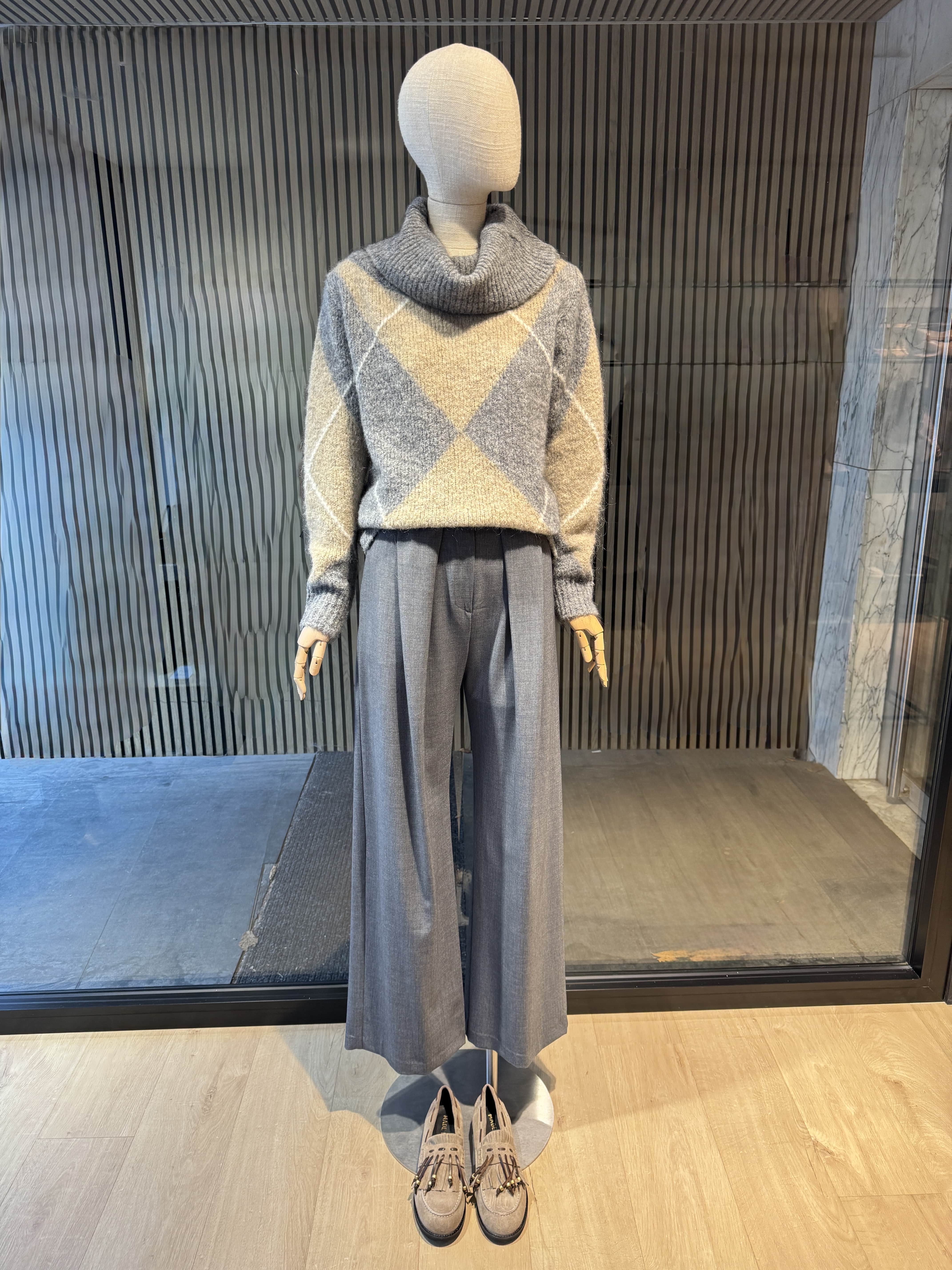 Relaxed fit grey/beige sweater