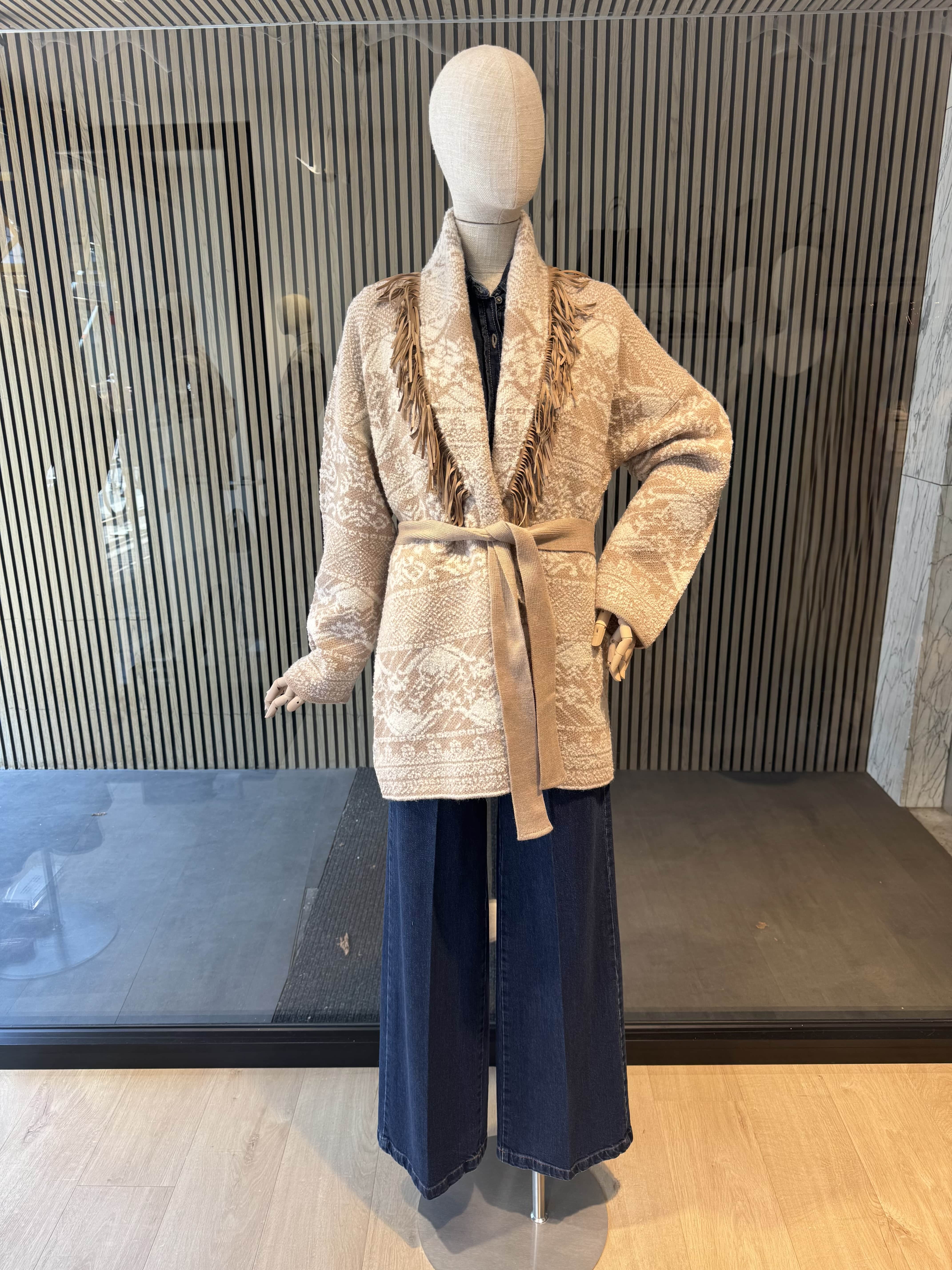 Relaxed fit cardigan with fringes